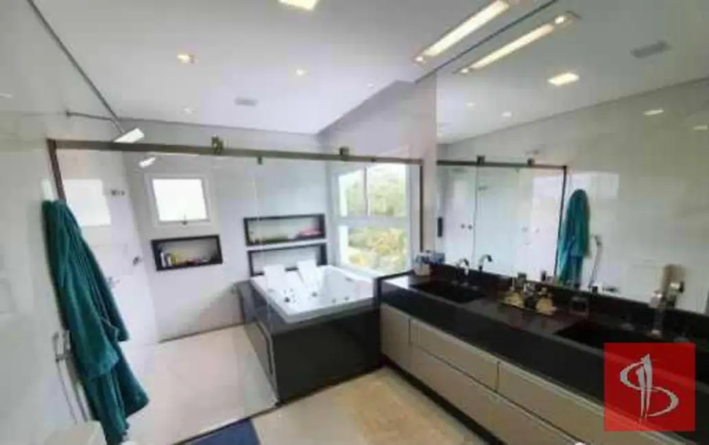 Foto 8 de Casa com 3 quartos à venda, 331m2 em Aruja - SP