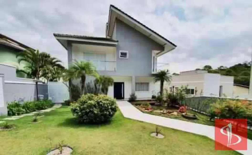 Foto 2 de Casa com 3 quartos à venda, 331m2 em Aruja - SP