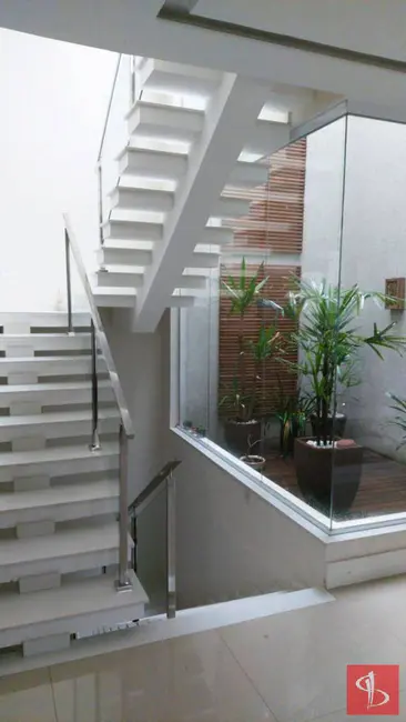 Foto 7 de Casa com 3 quartos à venda, 225m2 em Vila Oliveira, Mogi Das Cruzes - SP