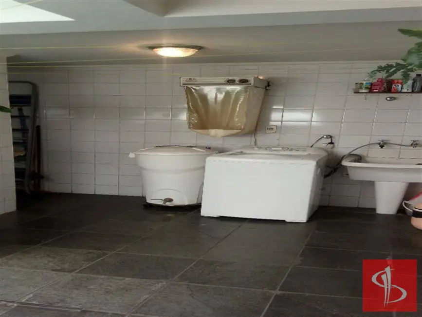 Foto 6 de Casa com 2 quartos à venda, 150m2 em Vila Carrão, São Paulo - SP