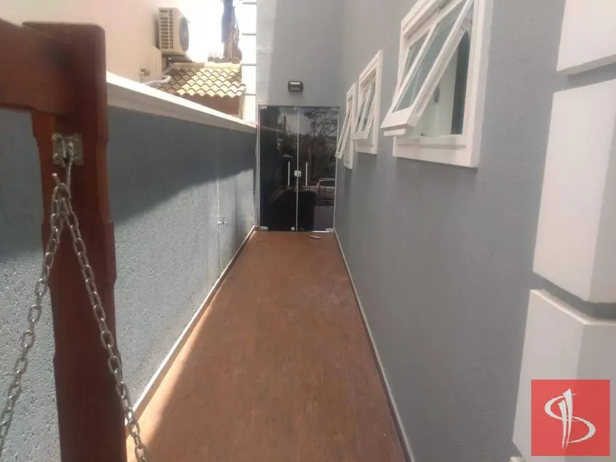 Foto 8 de Casa com 3 quartos à venda, 300m2 em Jardim das Cerejeiras, Aruja - SP