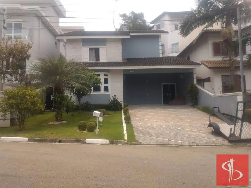 Foto 1 de Casa com 3 quartos à venda, 300m2 em Jardim das Cerejeiras, Aruja - SP