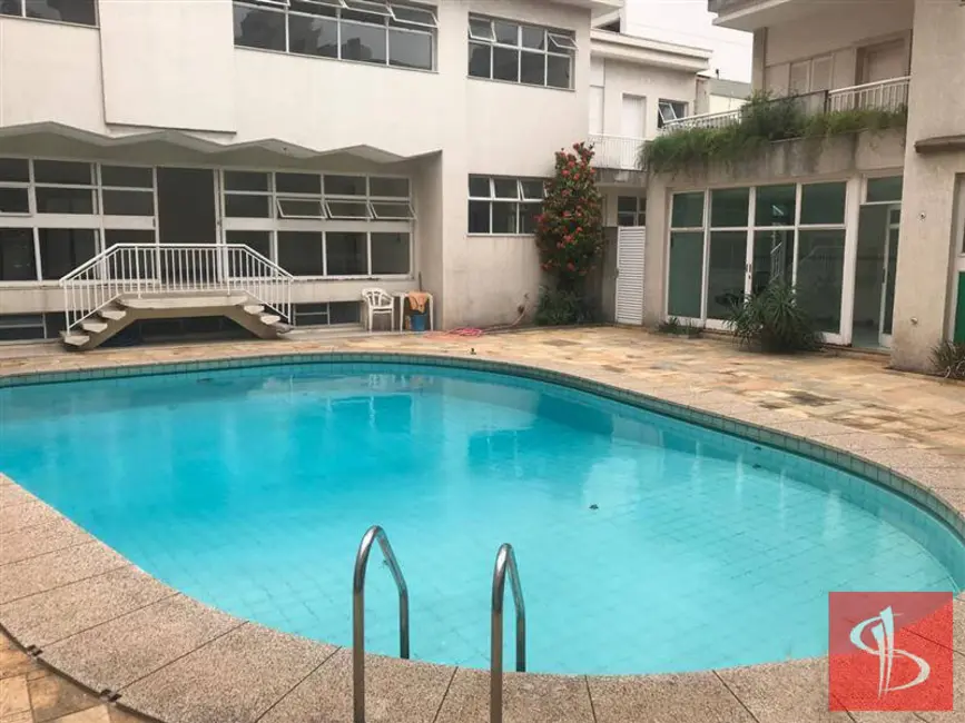 Foto 8 de Sobrado com 3 quartos para alugar, 632m2 em Tatuapé, São Paulo - SP