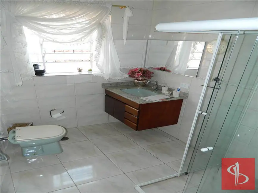 Foto 8 de Sobrado com 3 quartos à venda, 240m2 em Vila Bertioga, São Paulo - SP