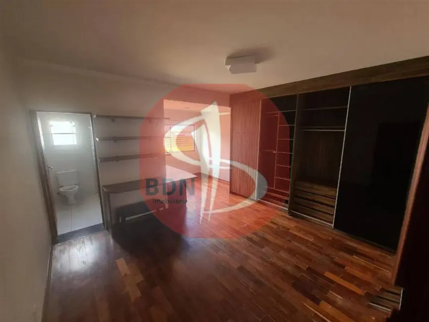 Sobrado com 3 quartos à venda, 197m2 em Cidade Mãe do Céu, São Paulo - SP - imagem 9 Foto 9 de Sobrado com 3 quartos à venda, 197m2 em Cidade Mãe do Céu, São Paulo - SP