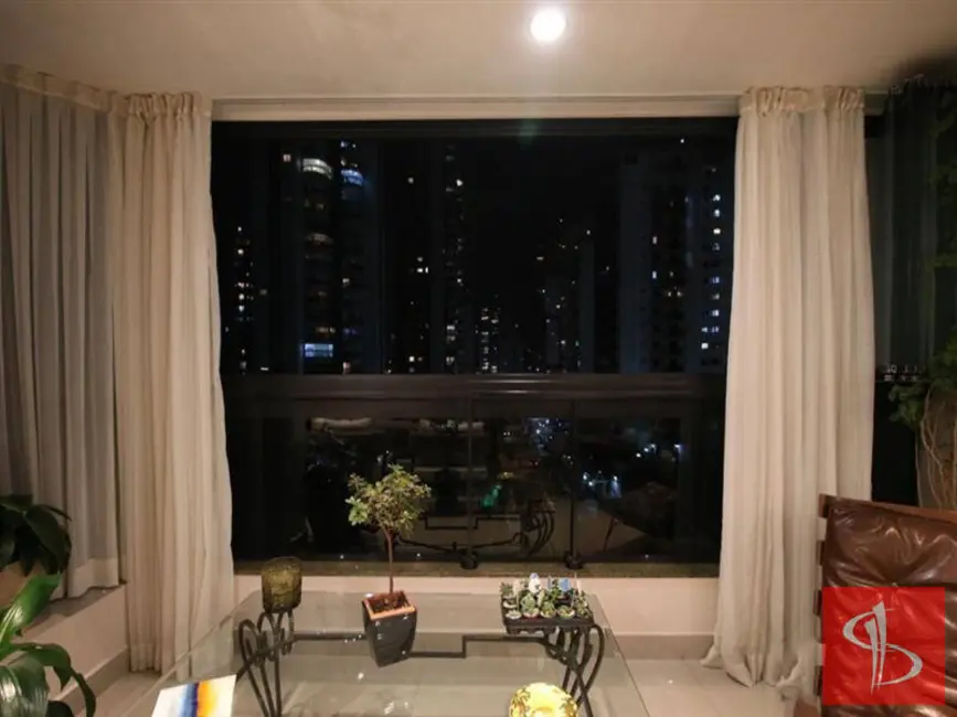 Foto 8 de Apartamento com 4 quartos à venda, 220m2 em Vila Regente Feijó, São Paulo - SP