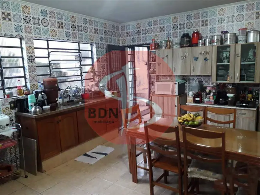 Sobrado com 3 quartos à venda, 240m2 em Vila Bertioga, São Paulo - SP - imagem 4 Foto 4 de Sobrado com 3 quartos à venda, 240m2 em Vila Bertioga, São Paulo - SP