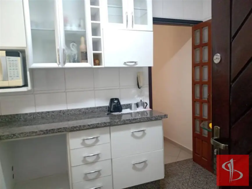 Sobrado com 4 quartos à venda, 190m2 em Cidade Mãe do Céu, São Paulo - SP - imagem 6 Foto 6 de Sobrado com 4 quartos à venda, 190m2 em Cidade Mãe do Céu, São Paulo - SP