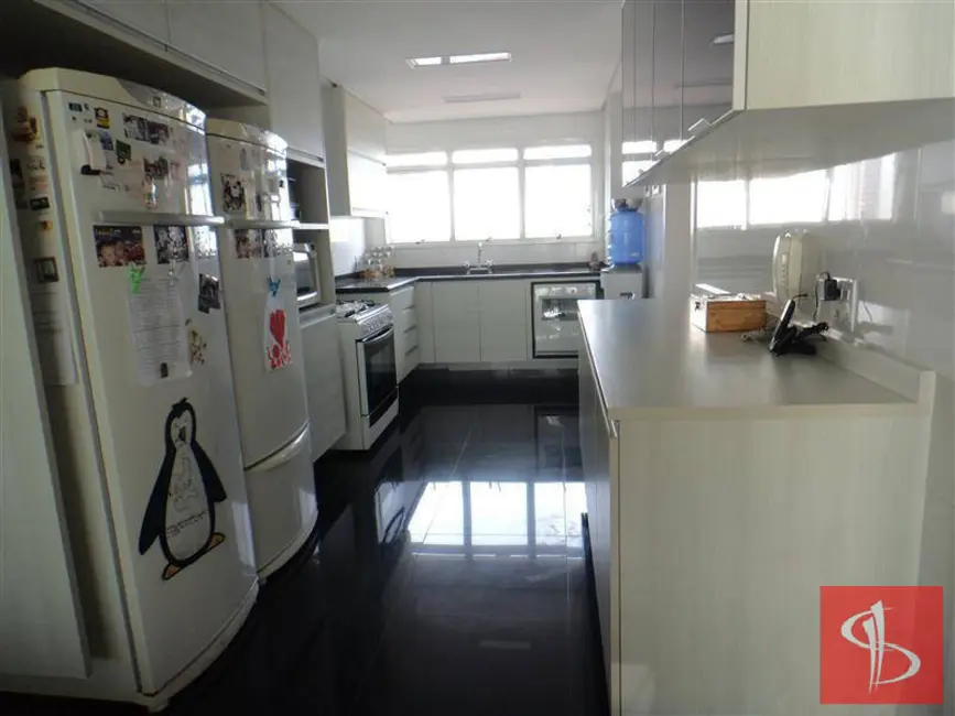 Apartamento com 3 quartos à venda, 204m2 em Vila Gomes Cardim, São Paulo - SP - imagem 9 Foto 9 de Apartamento com 3 quartos à venda, 204m2 em Vila Gomes Cardim, São Paulo - SP