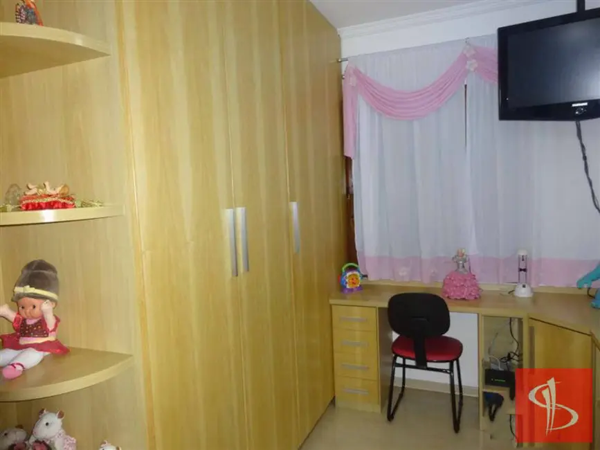 Sobrado com 3 quartos à venda, 168m2 em Vila Carrão, São Paulo - SP - imagem 5 Foto 5 de Sobrado com 3 quartos à venda, 168m2 em Vila Carrão, São Paulo - SP