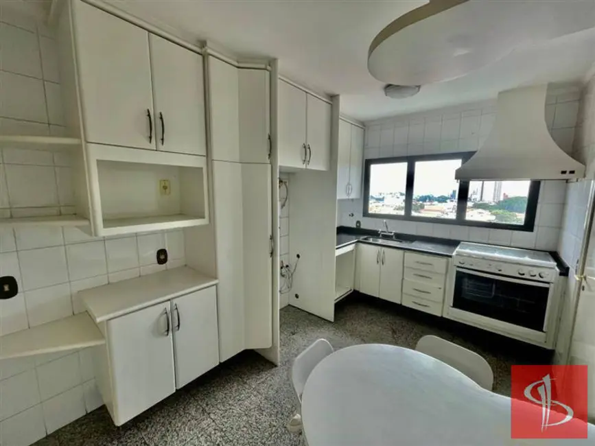 Apartamento com 4 quartos para alugar, 138m2 em Vila Gomes Cardim, São Paulo - SP - imagem 6 Foto 6 de Apartamento com 4 quartos para alugar, 138m2 em Vila Gomes Cardim, São Paulo - SP