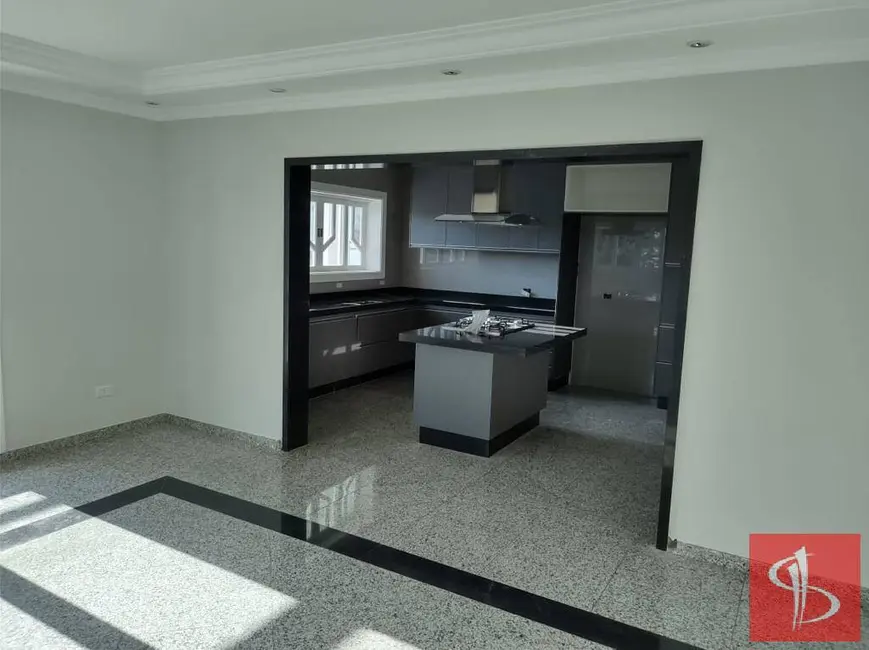 Foto 5 de Casa com 5 quartos à venda, 750m2 em Jardim das Cerejeiras, Aruja - SP