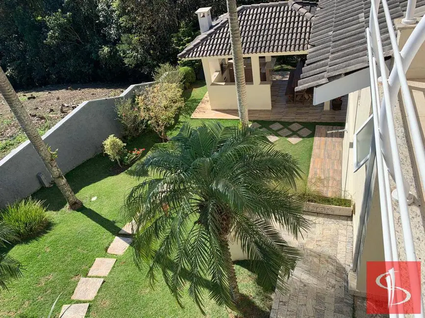 Foto 3 de Casa com 3 quartos à venda, 300m2 em Jardim das Cerejeiras, Aruja - SP