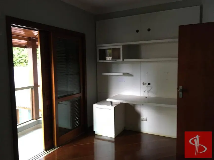 Foto 2 de Casa com 3 quartos à venda, 300m2 em Jardim Fazenda Rincão, Aruja - SP