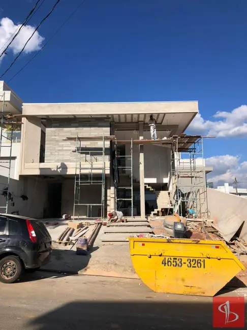 Foto 4 de Casa com 4 quartos à venda, 293m2 em Jardim Fazenda Rincão, Aruja - SP