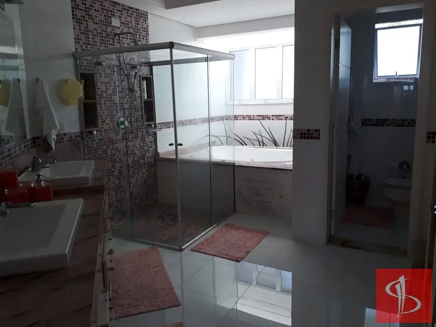 Foto 7 de Casa com 4 quartos para alugar, 600m2 em Arujázinho I, II e III, Aruja - SP