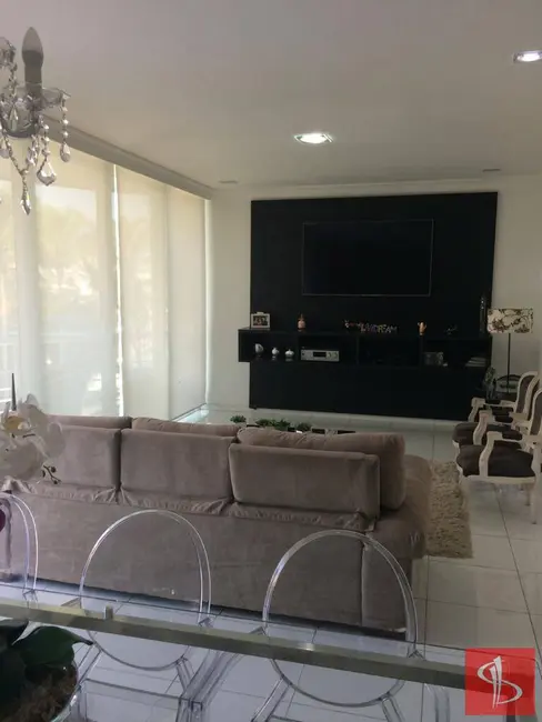 Foto 5 de Casa com 3 quartos à venda e para alugar, 322m2 em Jardim Fazenda Rincão, Aruja - SP
