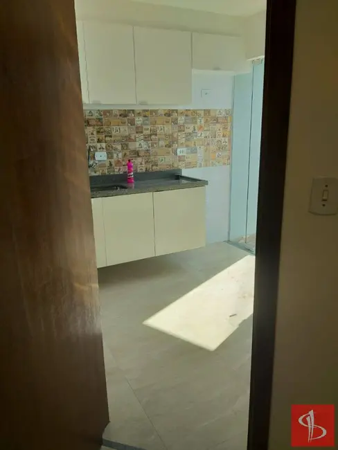 Kitnet com 1 quarto para alugar, 42m2 em Cidade Mãe do Céu, São Paulo - SP - imagem 3 Foto 3 de Kitnet com 1 quarto para alugar, 42m2 em Cidade Mãe do Céu, São Paulo - SP