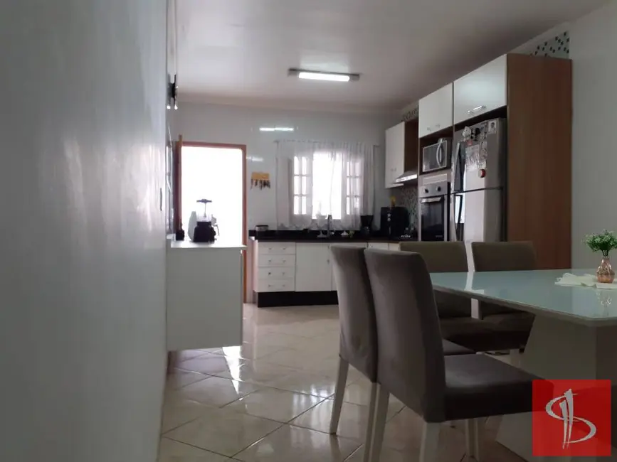 Sobrado com 3 quartos à venda, 250m2 em Penha de França, São Paulo - SP - imagem 5 Foto 5 de Sobrado com 3 quartos à venda, 250m2 em Penha de França, São Paulo - SP