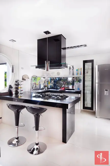 Foto 4 de Casa com 5 quartos à venda e para alugar, 540m2 em Aruja - SP