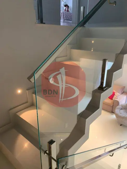 Foto 7 de Casa com 4 quartos à venda, 272m2 em Vila Oliveira, Mogi Das Cruzes - SP