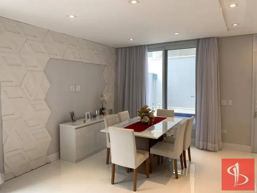 Foto 6 de Casa com 4 quartos à venda, 272m2 em Vila Oliveira, Mogi Das Cruzes - SP