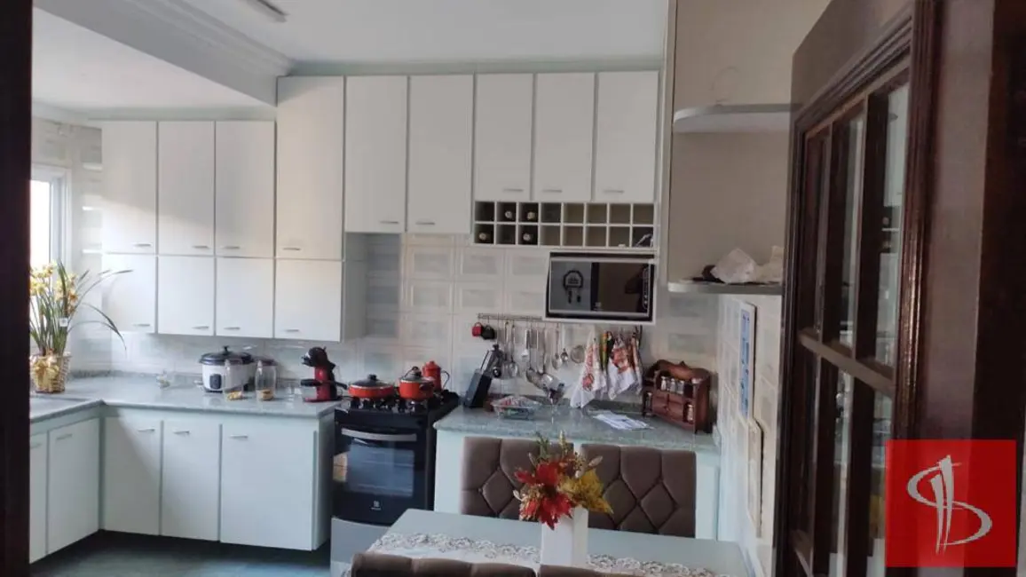 Foto 6 de Casa com 3 quartos à venda, 117m2 em Jardim Fazenda Rincão, Aruja - SP