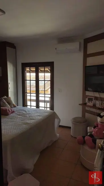 Foto 7 de Casa com 3 quartos à venda, 117m2 em Jardim Fazenda Rincão, Aruja - SP