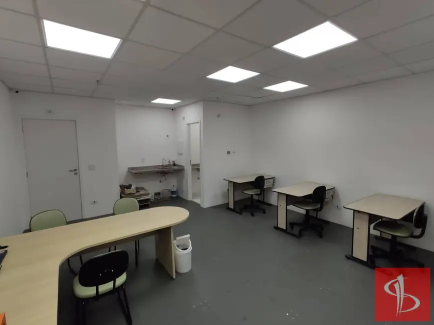 Foto 6 de Sala Comercial à venda e para alugar, 35m2 em Centro, Aruja - SP