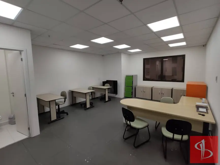 Foto 4 de Sala Comercial à venda e para alugar, 35m2 em Centro, Aruja - SP