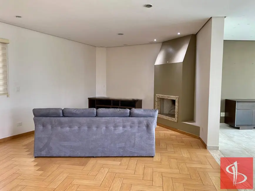 Foto 2 de Casa com 4 quartos para alugar, 620m2 em Arujázinho I, II e III, Aruja - SP