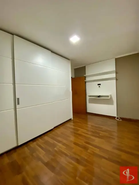 Foto 8 de Casa com 4 quartos para alugar, 620m2 em Arujázinho I, II e III, Aruja - SP