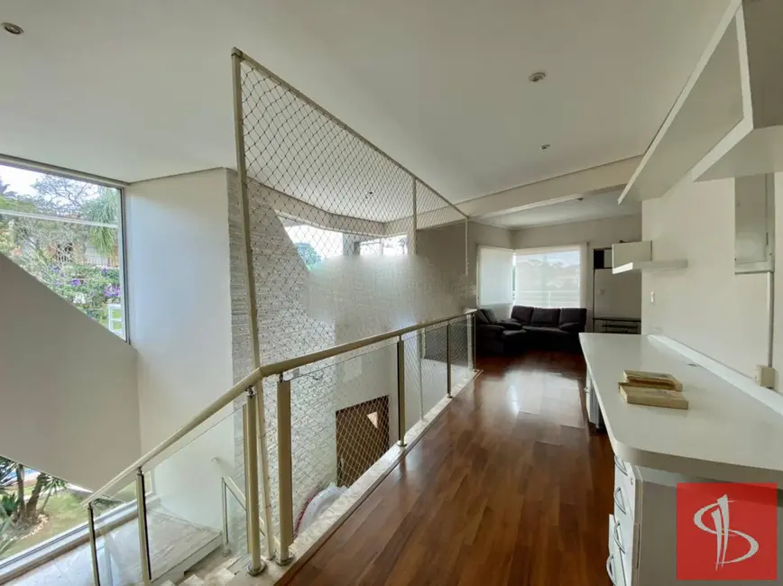 Foto 4 de Casa com 4 quartos para alugar, 620m2 em Arujázinho I, II e III, Aruja - SP