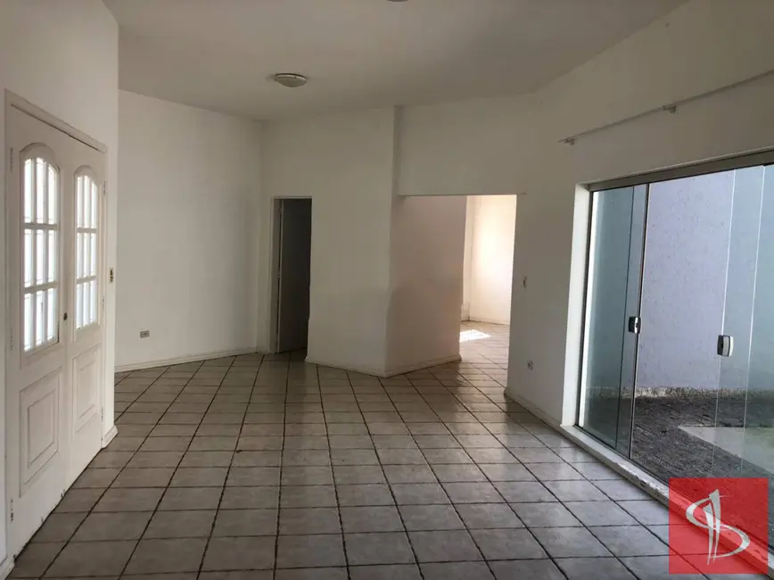 Foto 2 de Casa com 4 quartos à venda e para alugar, 210m2 em Novo Horizonte Hills I e II, Aruja - SP