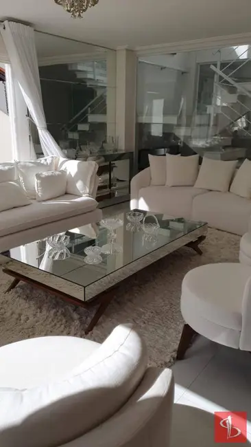 Foto 9 de Casa com 4 quartos à venda, 272m2 em Jardim das Cerejeiras, Aruja - SP