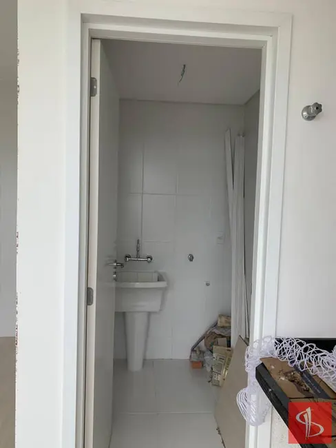 Foto 8 de Apartamento com 2 quartos à venda, 75m2 em Chácara São José, Aruja - SP