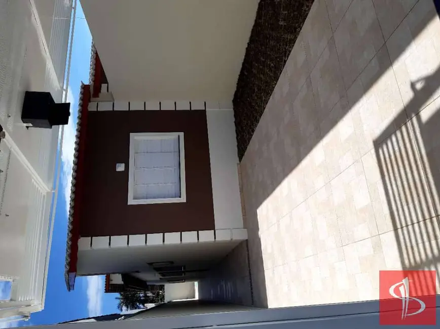 Foto 8 de Casa com 3 quartos à venda, 82m2 em Jordanópolis, Aruja - SP