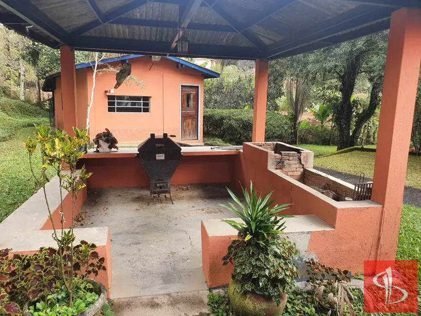 Sítio / Rancho com 3 quartos à venda, 2000m2 em Capao Bonito - SP - imagem 3 Foto 3 de Sítio / Rancho com 3 quartos à venda, 2000m2 em Capao Bonito - SP