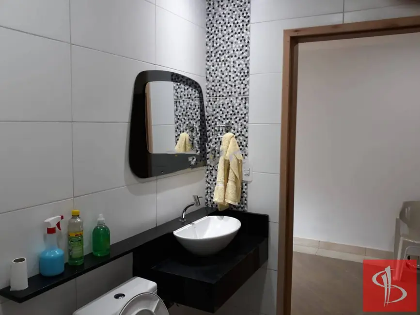 Foto 9 de Chácara com 3 quartos à venda, 2500m2 em Canjicas, Aruja - SP