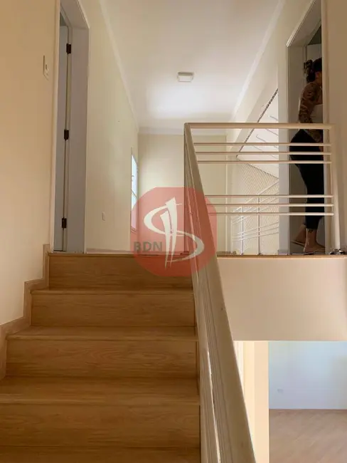 Foto 6 de Casa com 3 quartos para alugar em Jardim Fazenda Rincão, Aruja - SP