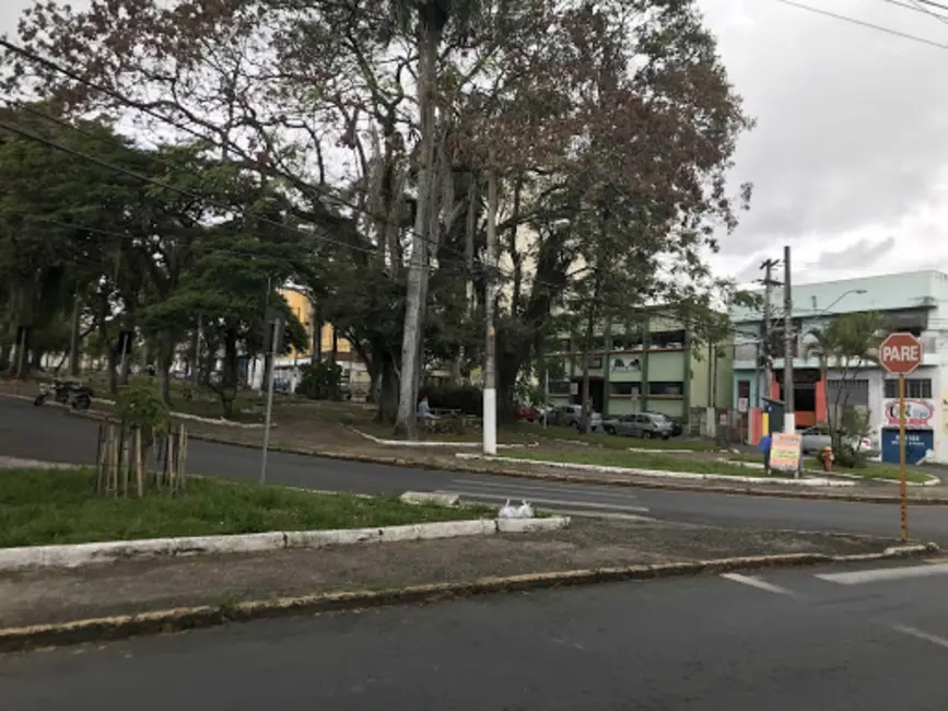 Loja para alugar, 30m2 em Centro, Guaratingueta - SP - imagem 6 Foto 6 de Loja para alugar, 30m2 em Centro, Guaratingueta - SP