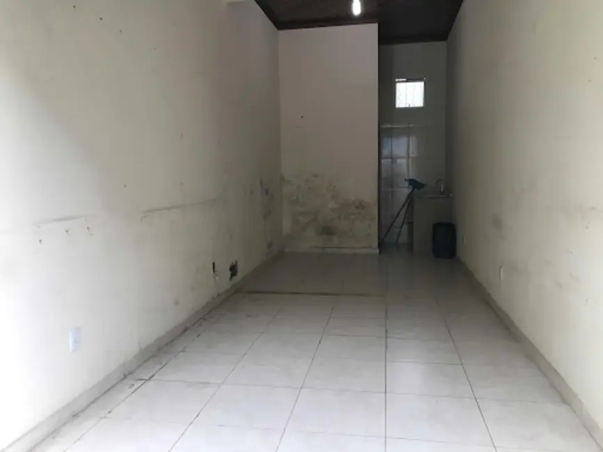 Loja para alugar, 30m2 em Centro, Guaratingueta - SP - imagem 4 Foto 4 de Loja para alugar, 30m2 em Centro, Guaratingueta - SP