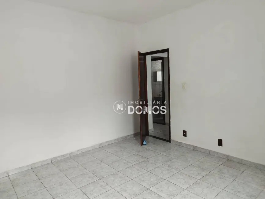 Foto 9 de Sobrado com 4 quartos à venda, 160m2 em Parque São Francisco, Guaratingueta - SP