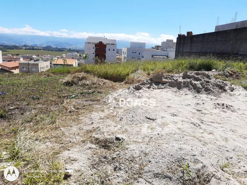 Terreno / Lote à venda, 360m2 em Residencial Village Santana, Guaratingueta - SP - imagem 5 Foto 5 de Terreno / Lote à venda, 360m2 em Residencial Village Santana, Guaratingueta - SP