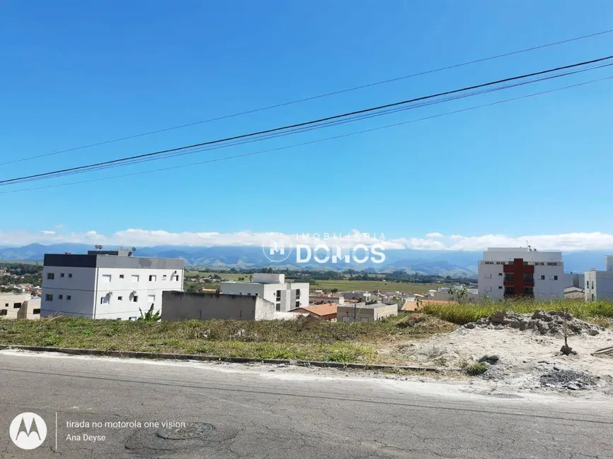 Terreno / Lote à venda, 360m2 em Residencial Village Santana, Guaratingueta - SP - imagem 3 Foto 3 de Terreno / Lote à venda, 360m2 em Residencial Village Santana, Guaratingueta - SP