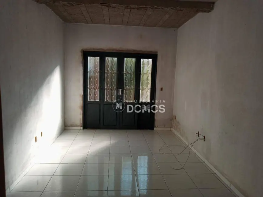 Foto 7 de Sobrado com 4 quartos à venda, 298m2 em Guaratingueta - SP
