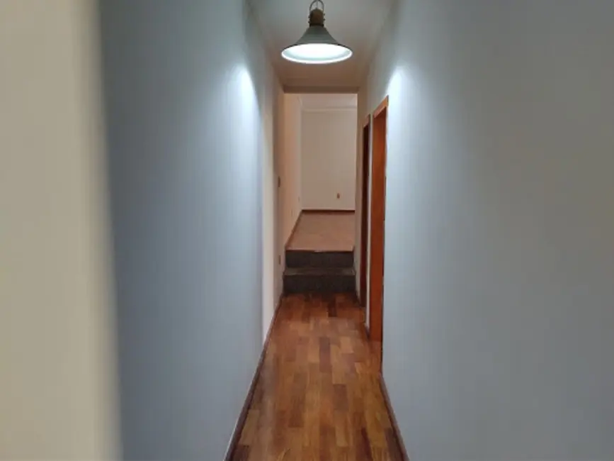 Foto 3 de Casa com 3 quartos à venda, 300m2 em Portal das Colinas, Guaratingueta - SP