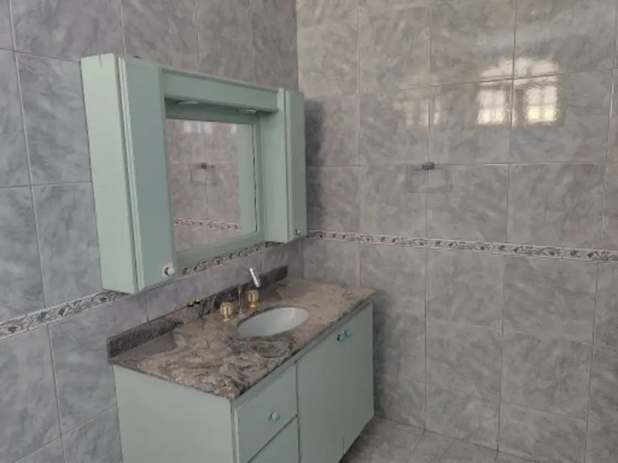 Foto 2 de Casa com 3 quartos à venda, 300m2 em Portal das Colinas, Guaratingueta - SP