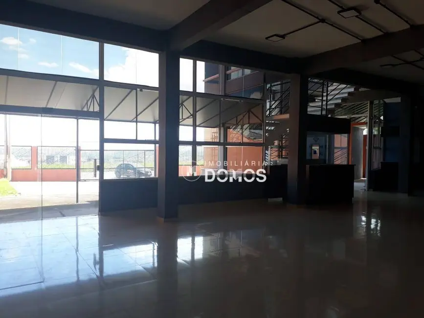 Loja para alugar, 600m2 em Guaratingueta - SP - imagem 7 Foto 7 de Loja para alugar, 600m2 em Guaratingueta - SP