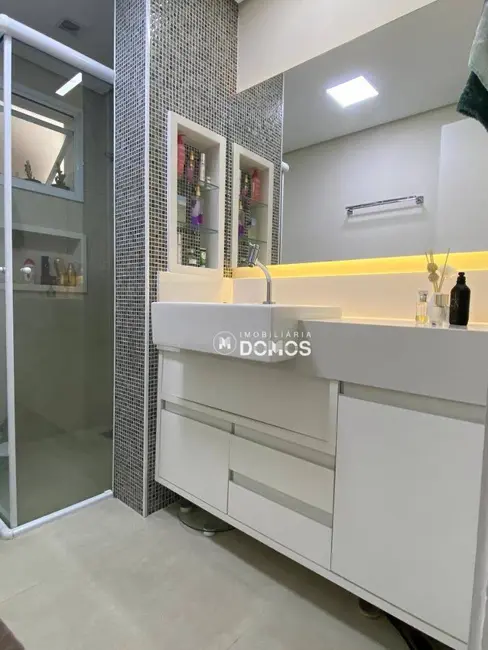 Foto 9 de Apartamento com 3 quartos à venda, 76m2 em Vila Paraíba, Guaratingueta - SP